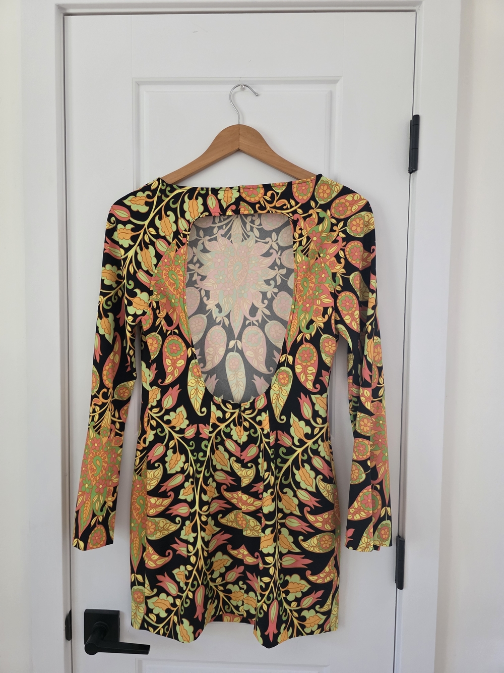 Zara Black Long-Sleeve Dress with Yellow and Orange Floral Motif - Picture 2 of 2